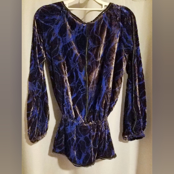 Velvet Peasant Renaissance Top Antik Batik - Picture 2 of 10